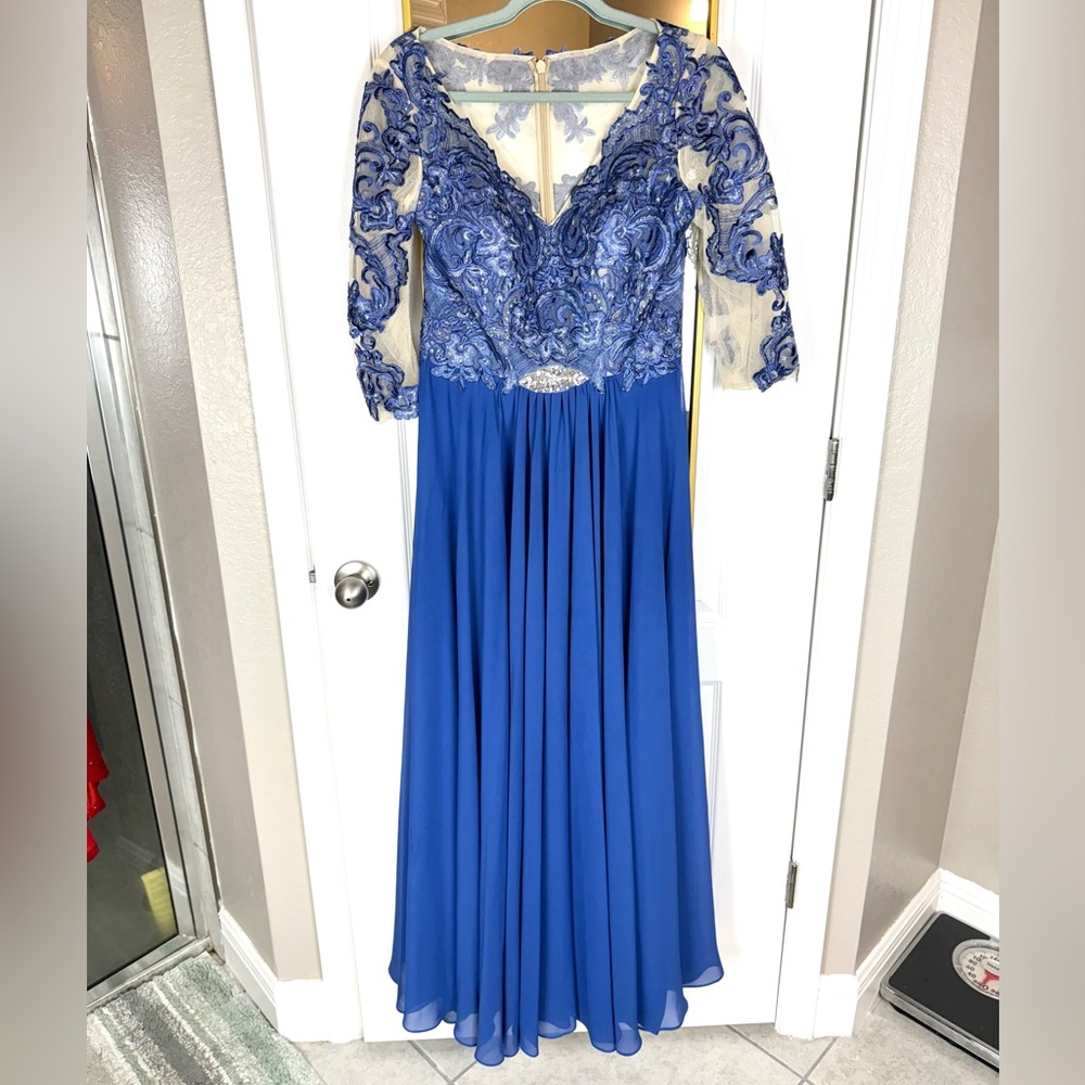 JJs House Royal Blue Lace Long Sleeve Dress